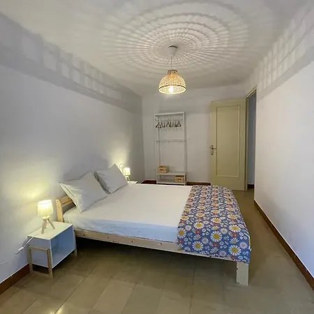 Piso En La Costa Brava Y Al Inicio Del Pirineo Apartment *